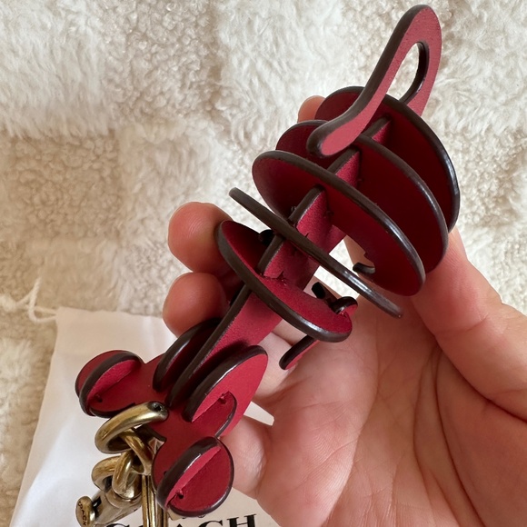 Pre-owned! RARE! Coach Small Mouse Bag Charm Key Chain In Red Leather/Gold Tone - Picture 4 of 8